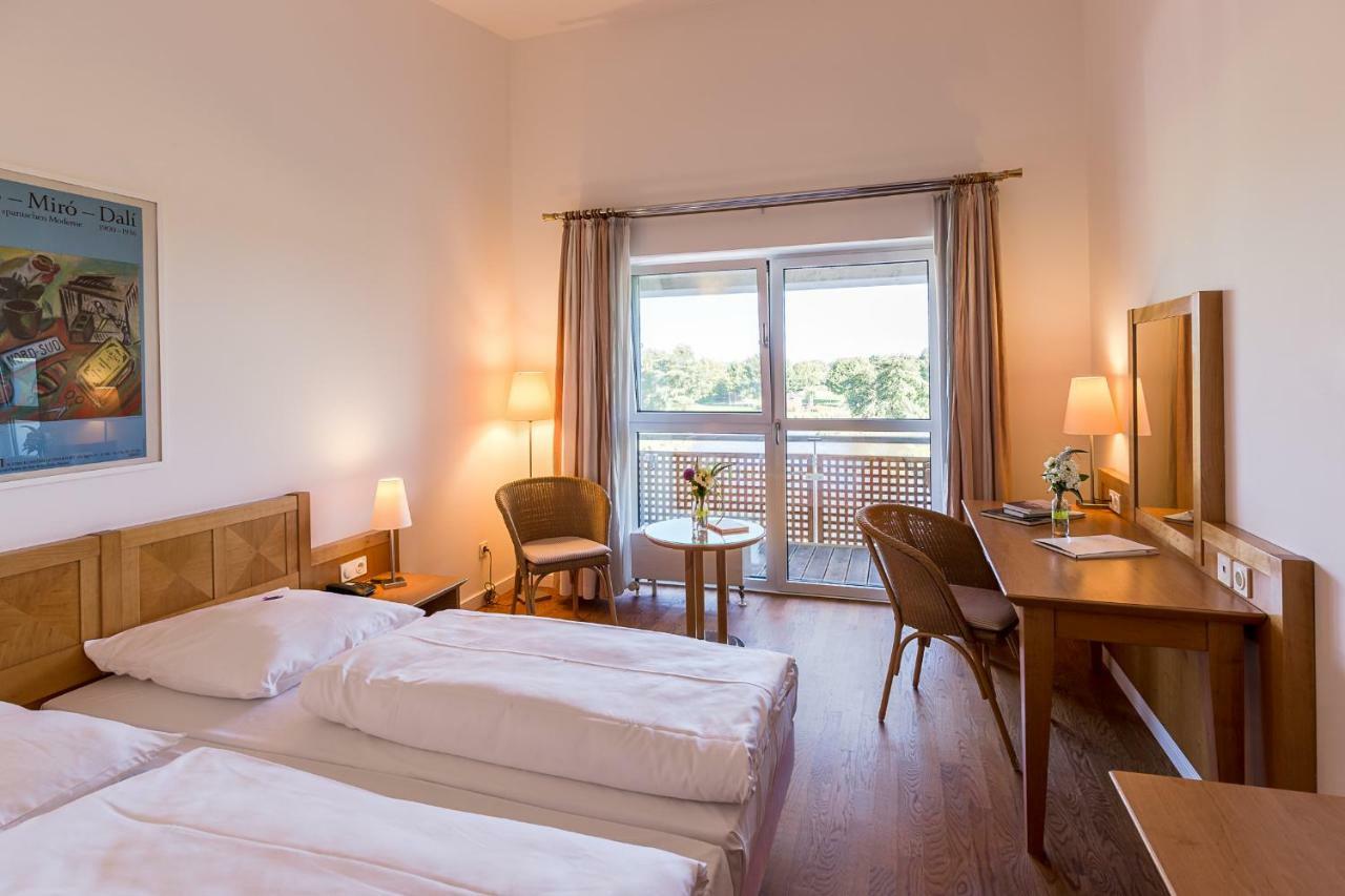Golfhotel & Restaurant Lindenhof Bad Vilbel Εξωτερικό φωτογραφία